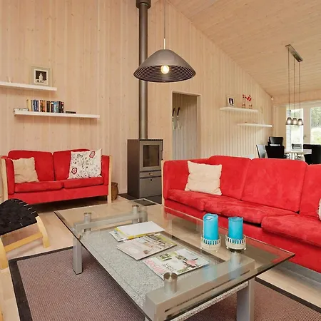 10 Person In Albaek-by Traum Ålbæk